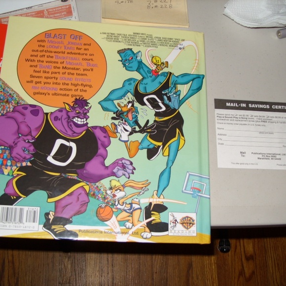MICHAEL JORDAN BUGS BUNNY SPACE JAM BOOK - Picture 11 of 16